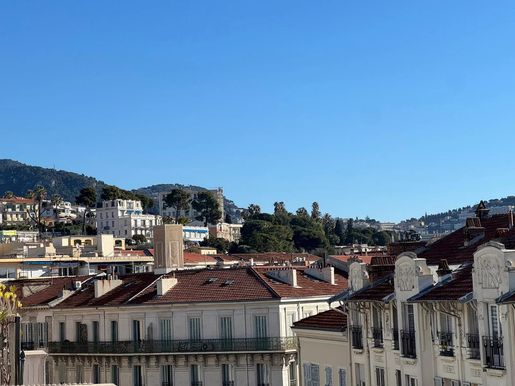 Appartement 3 pièces 97 m² · à Nice · 97 m² · 695 000 €