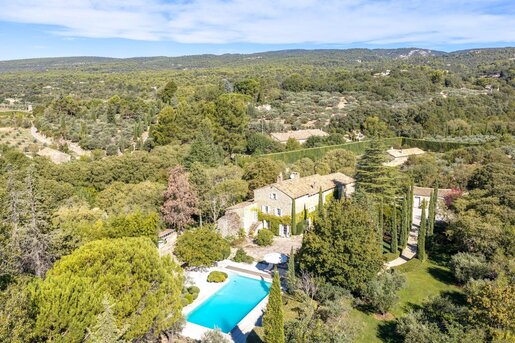 Maison 10 pièces 365 m² · à Gordes · 365 m² · 2 800 000 €