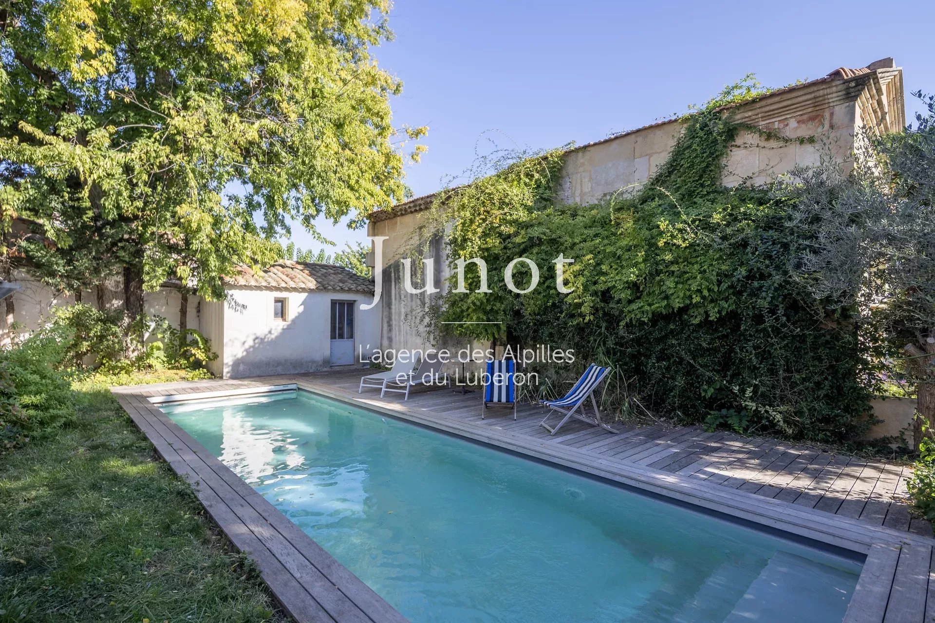 Arles (Bouches-du-Rhône) photo 5