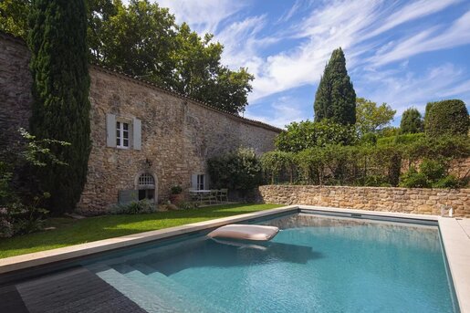 Maison 10 pièces 250 m² · à Paradou · 250 m² · 1 850 000 €