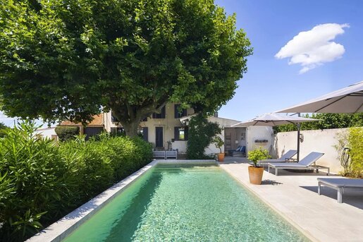 Maison 5 pièces 272 m² · à Châteaurenard · 272 m² · 890 000 €