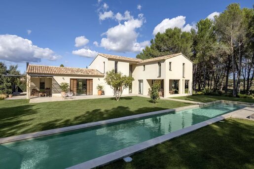 Maison 6 pièces 300 m² · à Eygalières · 300 m² · 3 750 000 €