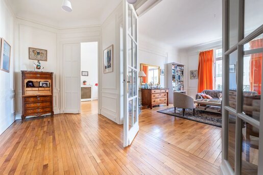 Appartement 5 pièces 150 m² · à Paris 16ème · 150 m² · 1 850 000 €