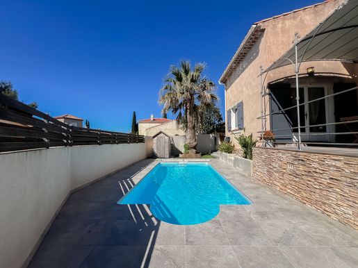 Maison 4 pièces 117 m² · à Saint-Mitre-les-Remparts · 117 m² · 499 000 €