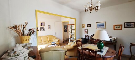 Maison 10 pièces 196 m² · à Avignon · 196 m² · 330 000 €