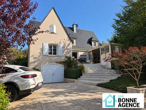 Maison 7 pièces 196 m² · à Véretz · 196 m² · 524 900 €