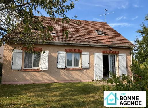 Maison 5 pièces 125 m² · à Saint-Jean-de-la-Ruelle · 125 m² · 248 900 €