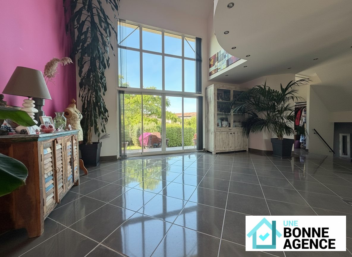 Maison à vendre, 157m², Saint-Hilaire-Saint-Mesmin
