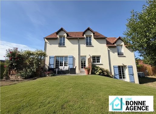 Maison 5 pièces 157 m² · à Saint-Hilaire-Saint-Mesmin · 157 m² · 399 900 €