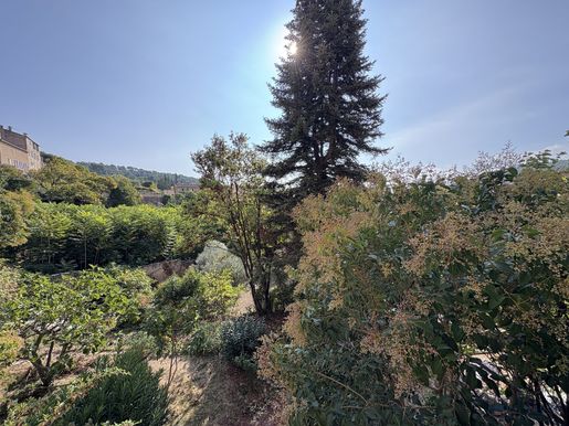 Maison 4 pièces 75 m² · à Cotignac · 75 m² · 210 000 €
