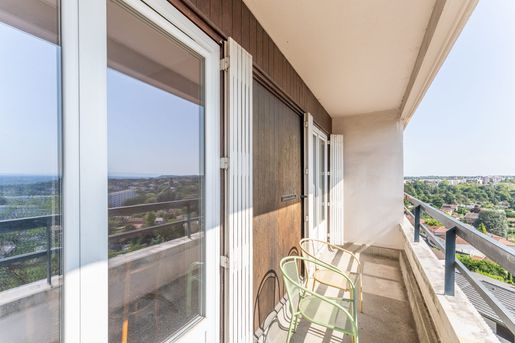 Appartement 5 pièces 91 m² · à Caluire-et-Cuire · 91 m² · 285 000 €