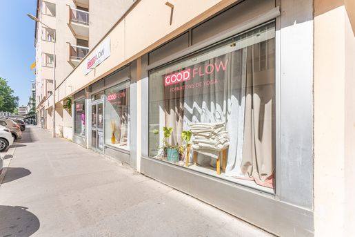Local commercial 90 m² · à Lyon 6ème · 90 m² · 80 000 €