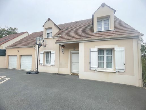 Maison 7 pièces 133 m² · à Bornel · 133 m² · 349 000 €