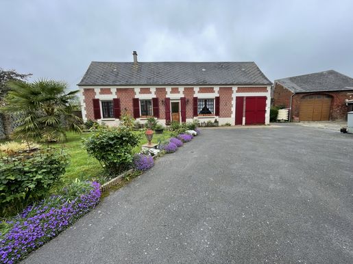 Maison 6 pièces 126 m² · à Sainte-Geneviève · 126 m² · 291 500 €