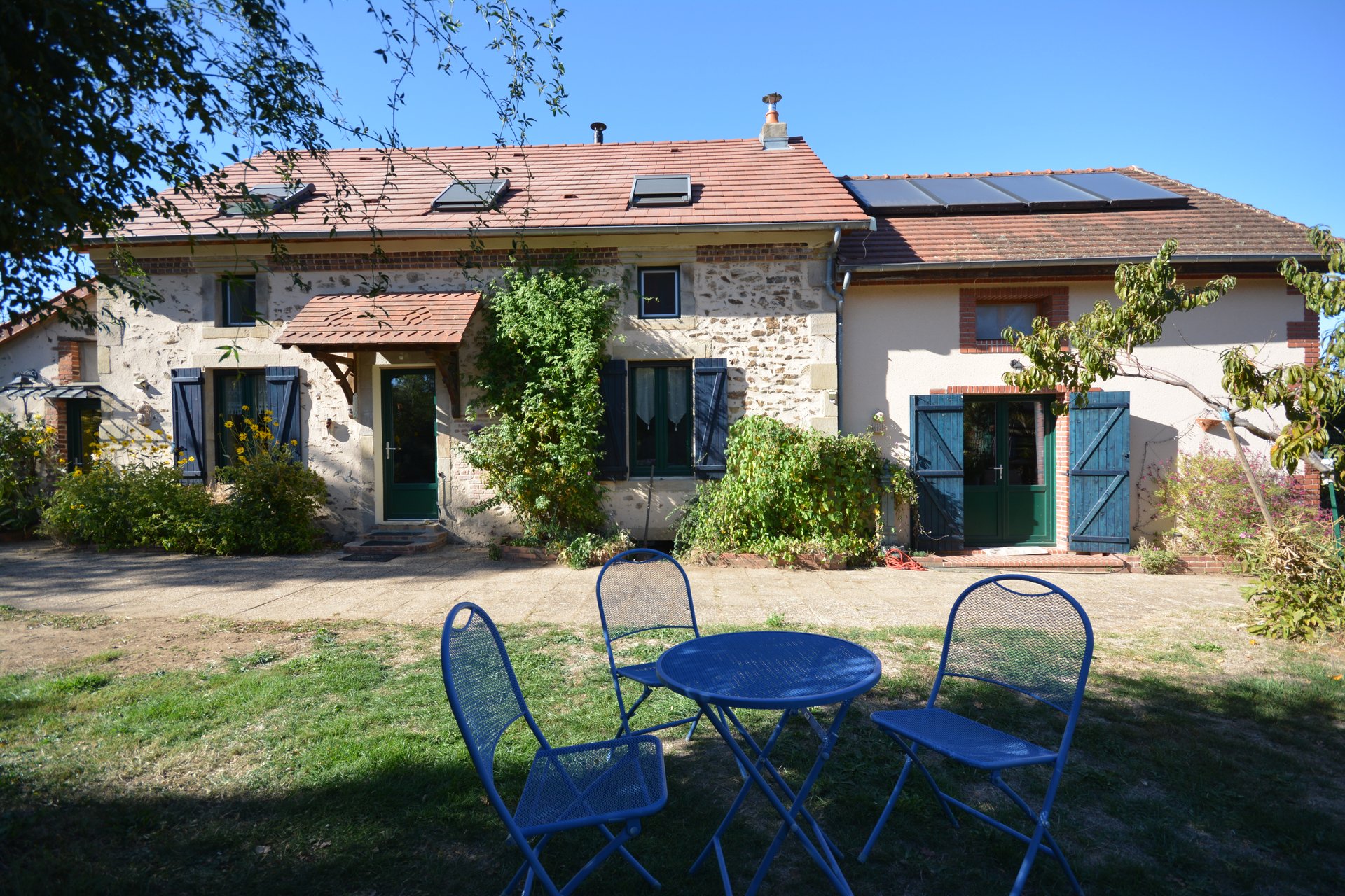 Maison 8 pièces 196 m² · à Arpheuilles-Saint-Priest · 196 m² · 295 000 €
