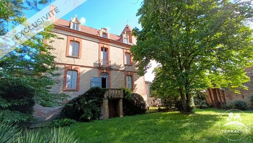 Maison 8 pièces 300 m² · à Bouloc · 300 m² · 650 000 €