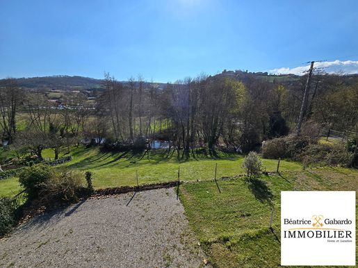 Maison 4 pièces 93 m² · à Ternand · 93 m² · 210 000 €