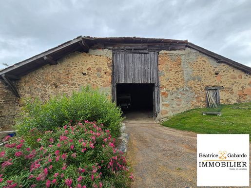 Maison 361 m² · à Thizy · 361 m² · 115 000 €