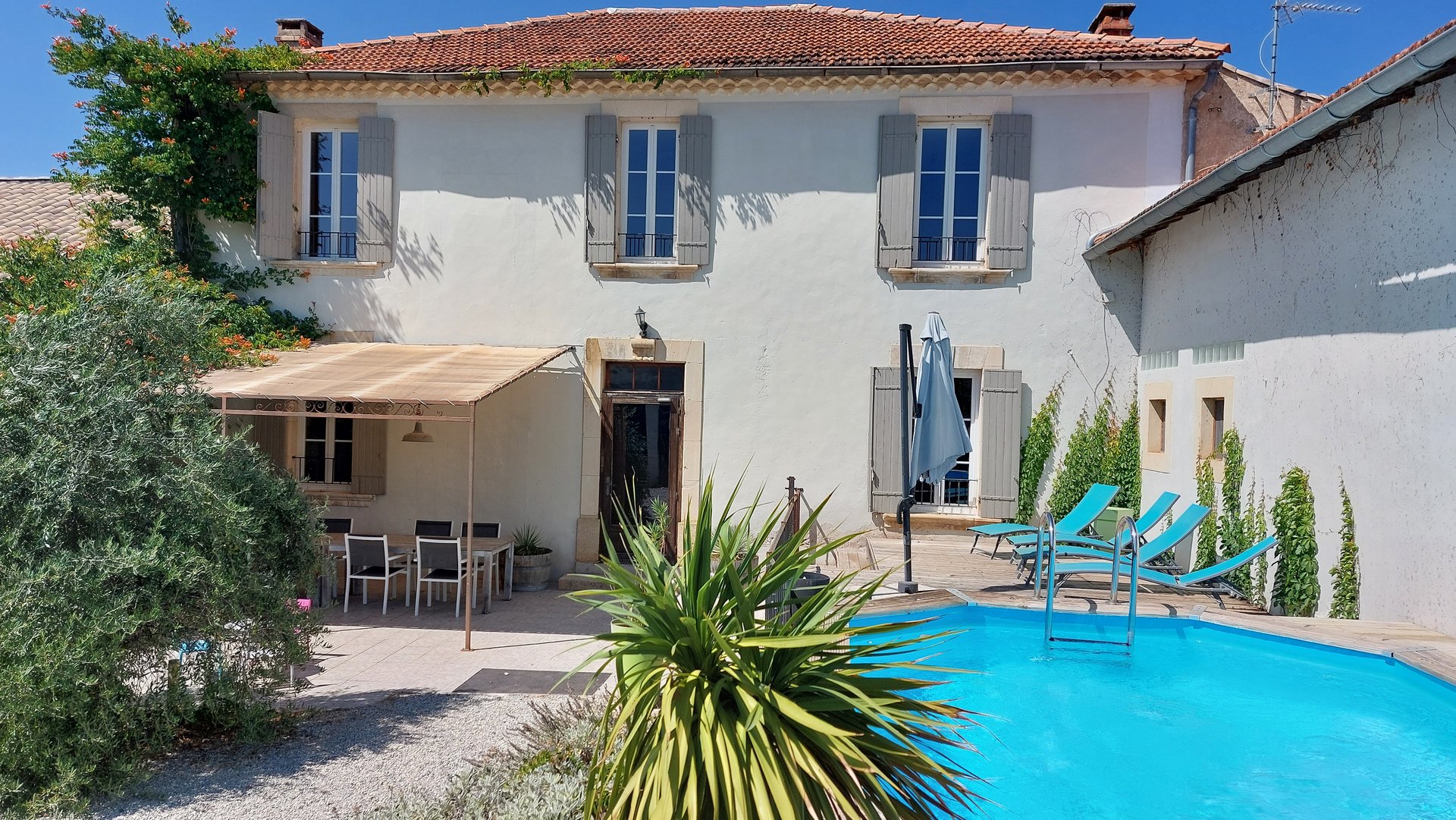 Maison 7 pièces 215 m² · à Bédoin · 215 m² · 490 000 €