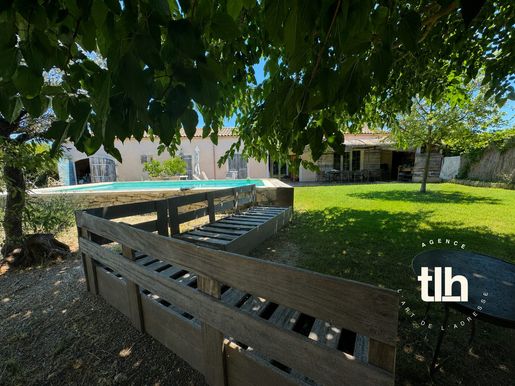 Maison 6 pièces 183 m² · à Villevieille · 183 m² · 620 000 €
