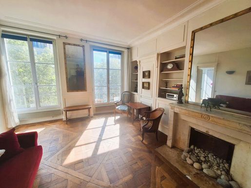 Appartement 4 pièces 62 m² · à Paris 10ème · 62 m² · 695 000 €