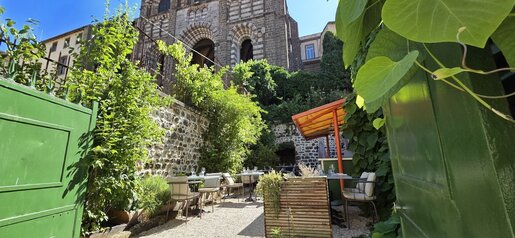 Local commercial 99 m² · à Le Puy-en-Velay · 99 m² · 159 000 €