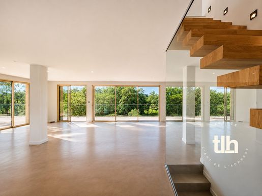 Maison 5 pièces 173 m² · à Saint-Quentin-la-Poterie · 173 m² · 955 000 €