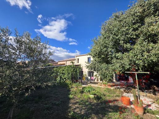 Maison 4 pièces 132 m² · à Quarante · 132 m² · 272 000 €