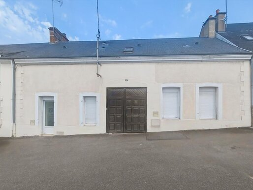 Maison 6 pièces 140 m² · à Connerré · 140 m² · 179 900 €