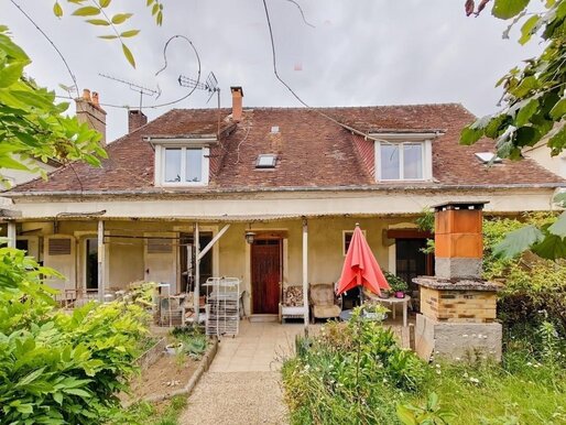 Maison 6 pièces 149 m² · à Sceaux-sur-Huisne · 149 m² · 142 975 €