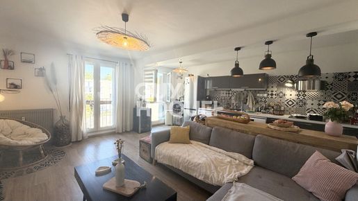 Appartement 5 pièces 75 m² · à Longvic · 75 m² · 140 000 €