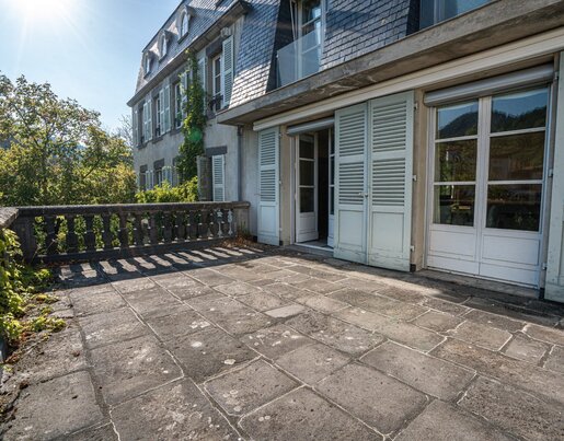 Maison 11 pièces 380 m² · à Royat · 380 m² · 825 000 €
