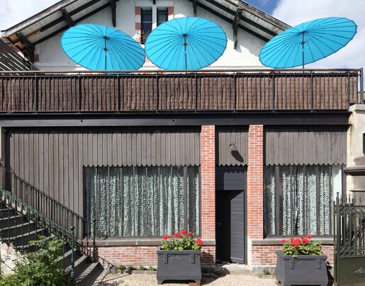 Maison 14 pièces 248 m² · à Sauxillanges · 248 m² · 295 000 €