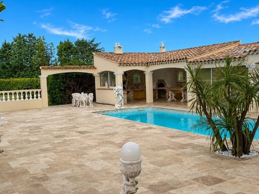 Maison 6 pièces 145 m² · à Le Luc · 145 m² · 649 000 €