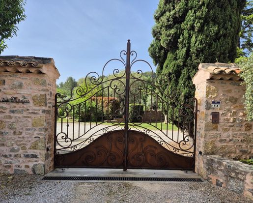 Le Cannet-des-Maures (Var) photo 2