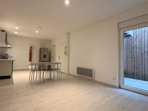 Immeuble 3 pièces 128 m² · à Réalmont · 128 m² · 210 000 €
