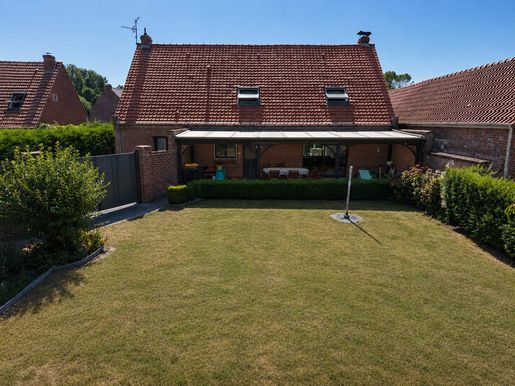 Maison 6 pièces 180 m² · à Wallers · 180 m² · 499 000 €