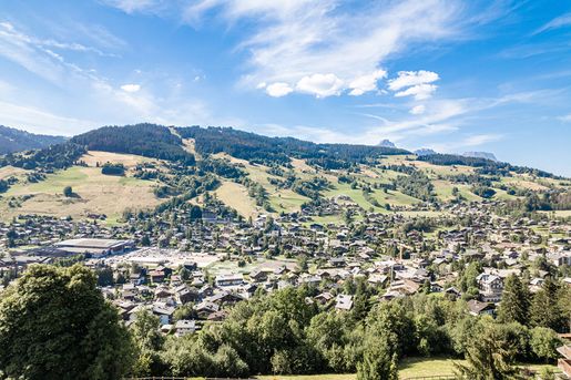 Maison 11 pièces 593 m² · à Megève · 593 m² · 11 000 000 €