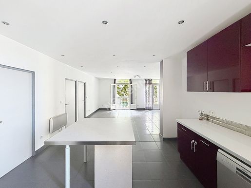 Appartement 4 pièces 85 m² · à Toulon · 85 m² · 218 000 €