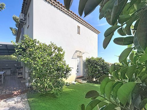 Maison 6 pièces 135 m² · à Toulon · 135 m² · 555 000 €