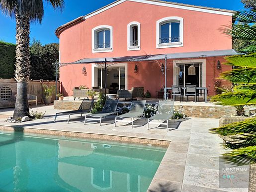 Maison 5 pièces 157 m² · à Six-Fours-les-Plages · 157 m² · 1 350 000 €