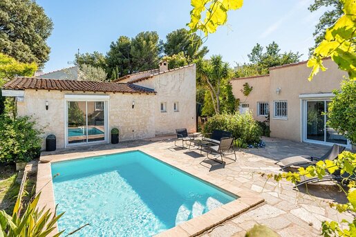 Maison 6 pièces 166 m² · à La Ciotat · 166 m² · 990 000 €