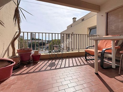 Appartement 2 pièces 53 m² · à Toulon · 53 m² · 150 000 €