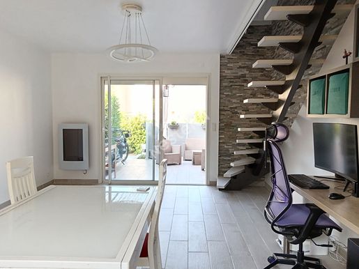 Maison 3 pièces 43 m² · à Six-Fours-les-Plages · 43 m² · 275 000 €