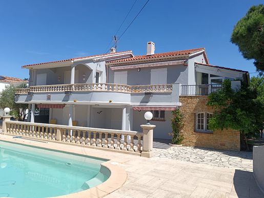 Maison 7 pièces 170 m² · à Six-Fours-les-Plages · 170 m² · 660 000 €