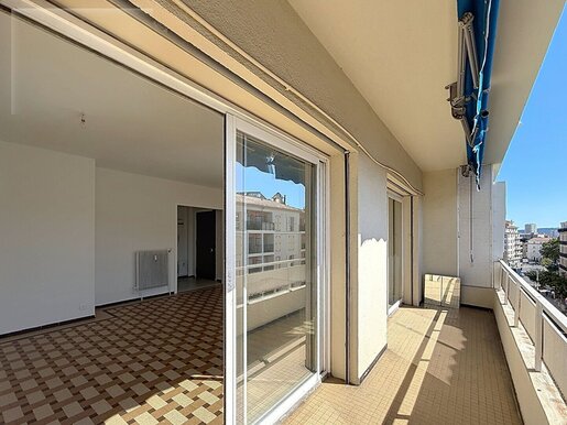 Appartement 4 pièces 71 m² · à Toulon · 71 m² · 185 700 €