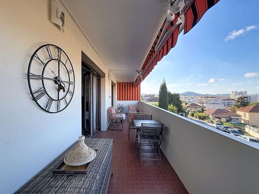 Appartement 4 pièces 80 m² · à La Seyne-sur-Mer · 80 m² · 340 000 €