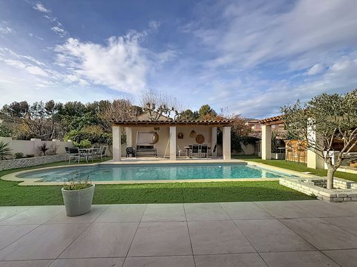 Maison 5 pièces 121 m² · à Aubagne · 121 m² · 610 000 €
