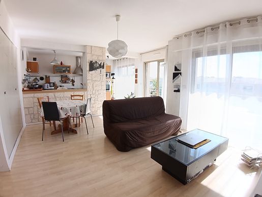Appartement 2 pièces 49 m² · à Six-Fours-les-Plages · 49 m² · 185 000 €