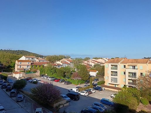 Appartement 2 pièces 49 m² · à Six-Fours-les-Plages · 49 m² · 185 000 €